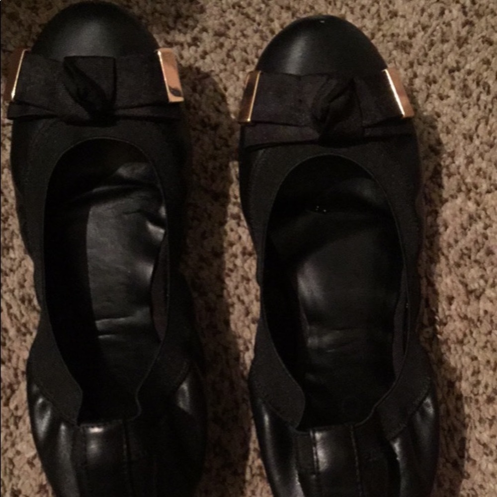 Black and gold Aldo flats