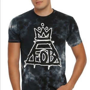 Like New FOB (Fall out boys) Band Shirt