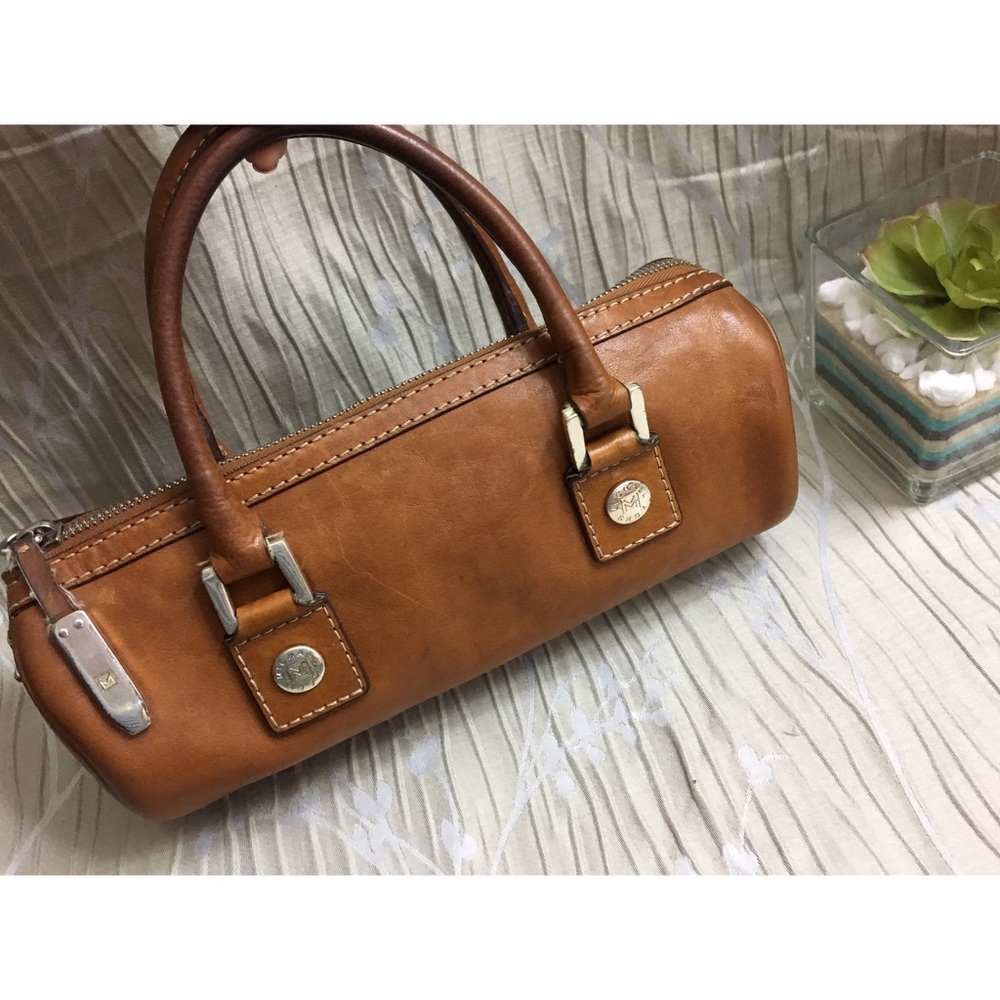 💖ONE DAY SALE💖Vintage Michael Kors Barrel Bag