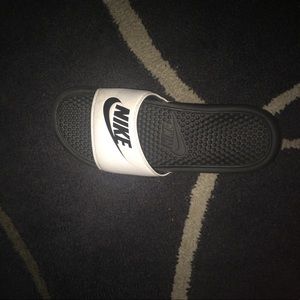 Nike slide