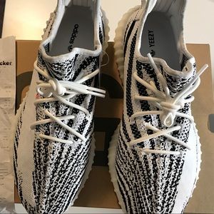 **SOLD** Yeezy 350 V2 Zebra size 14 **SOLD**