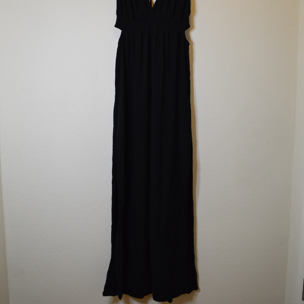 GUESS Floor Length Black Maxi Dress w Side Detail