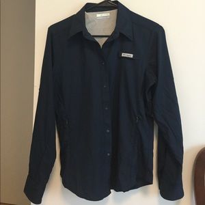 Columbia outdoor shirt