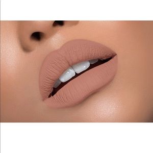LimitedEdition kylie liquid lipstick in NAKED .