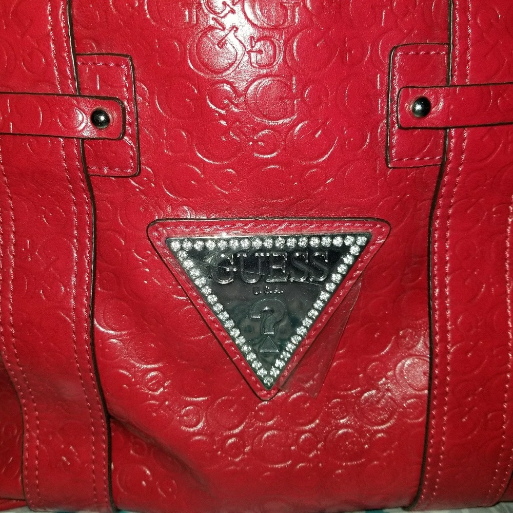 Medium Red Guess Bag