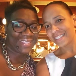 Meet your Posher, Renee