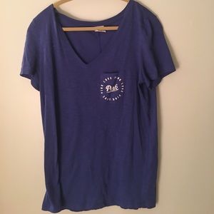 VS Pink V-neck shirt