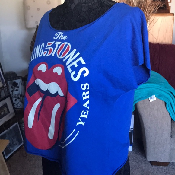 ROLLING STONES BIG LOGO BLUE CROP TOP - Picture 3 of 4