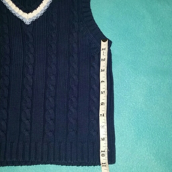 ♣️ Vest - Picture 4 of 6