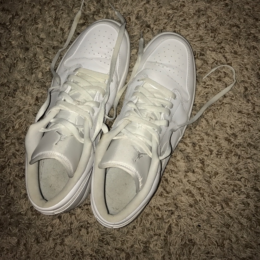 Jordan 1 low