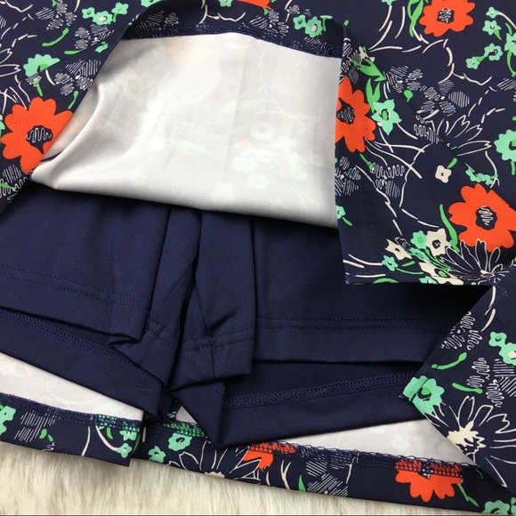 Lady Hagen monarch floral golf performance skort - Picture 2 of 8