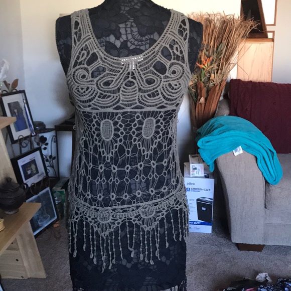 CUTE ARMY GREEN CROCHET LACE TOP - Picture 6 of 6