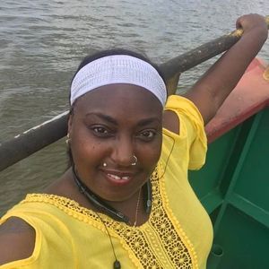 Meet your Posher, Charletta