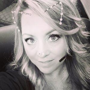 Meet your Posher, Christy