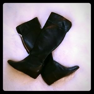 Jennifer Lopez OTK covered wedge boot (9.5)