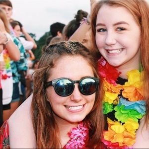 Meet your Posher, Allison