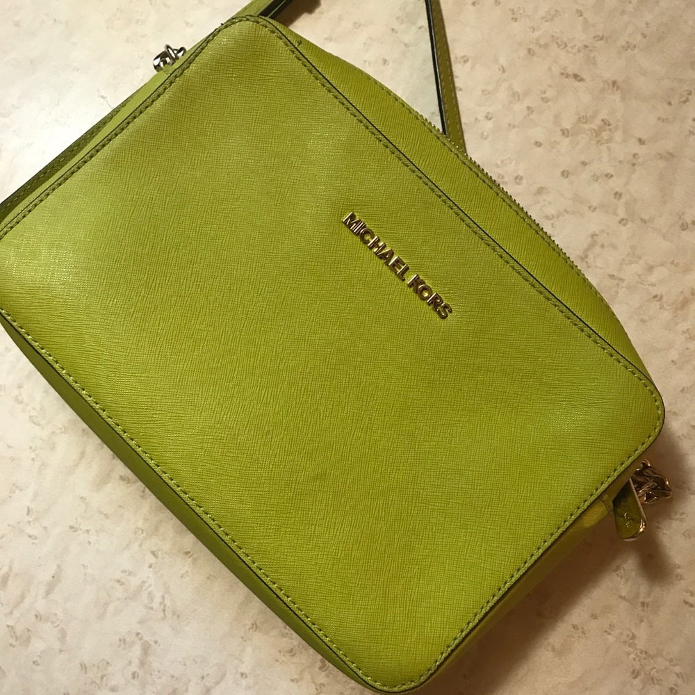 MICHAEL KORS