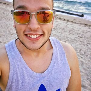 Meet your Posher, Yuri