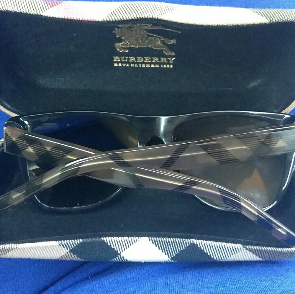 Burberry Sunglasses