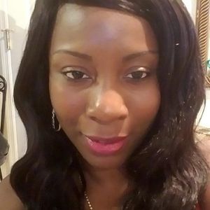 Meet your Posher, Valerie