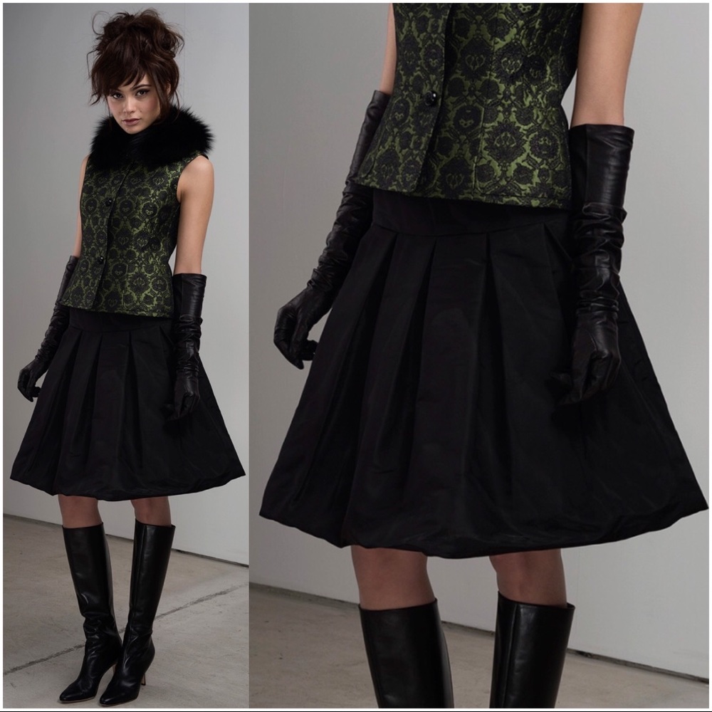 BARBARA TFANK Pleated Flare Black Skirt