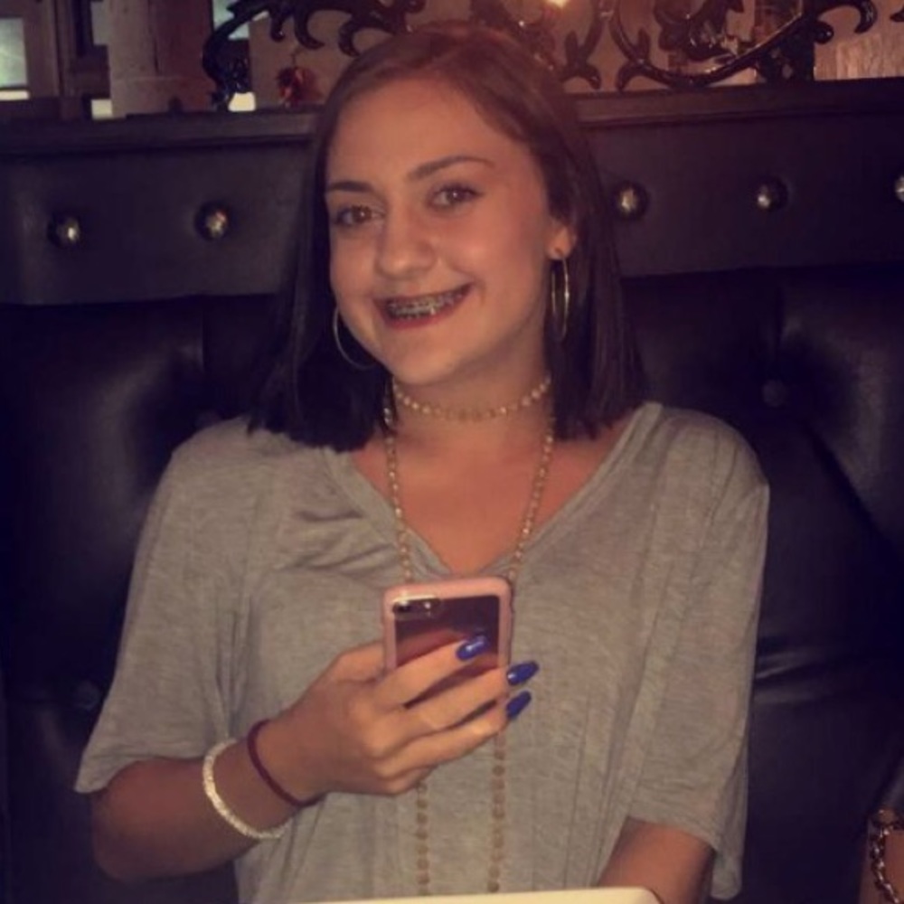 Meet your Posher, Kara