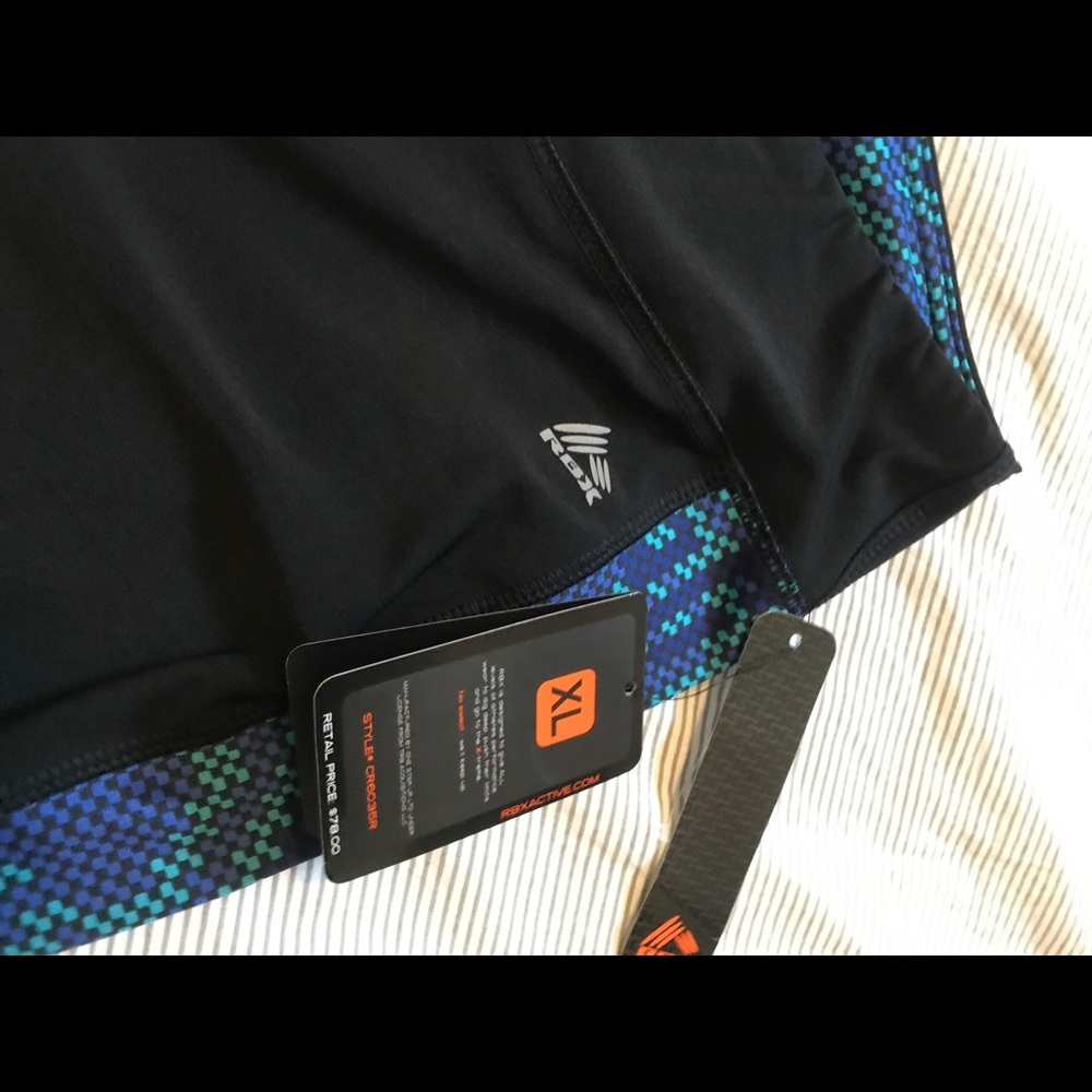 Workout pants - Picture 2 of 2