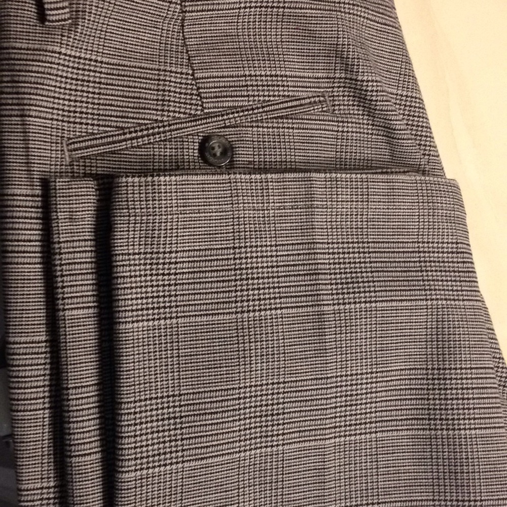 Dockers men's pant with a smooth and enjoyable Tex