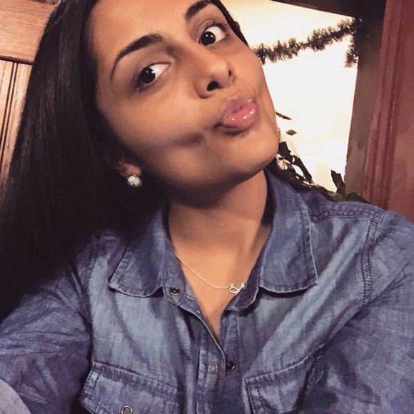 Meet your Posher, Nautica - Picture 1 of 1