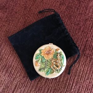 NWOT!!! Decorative pocket mirror