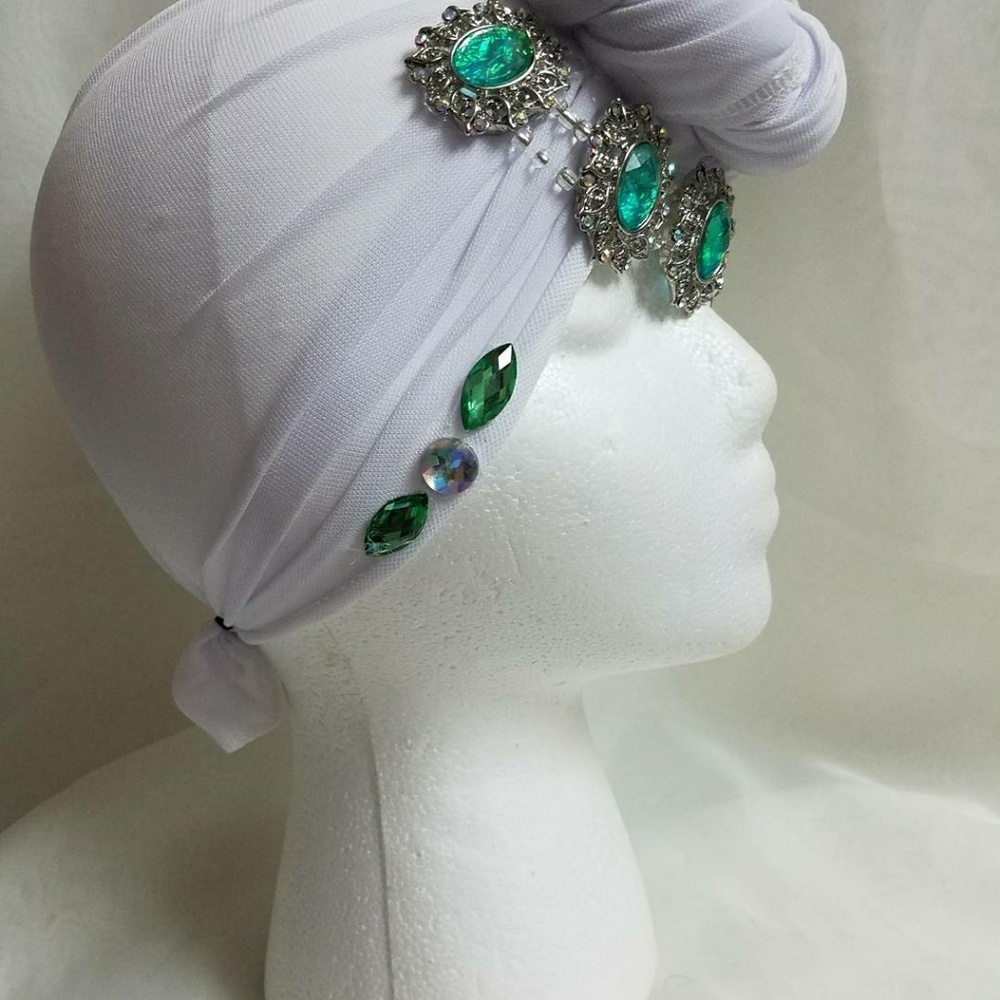 Crown by Ra'dhiya A'set