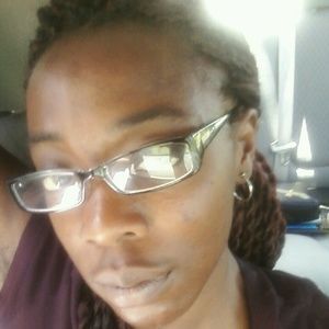 Meet your Posher, Sharonda