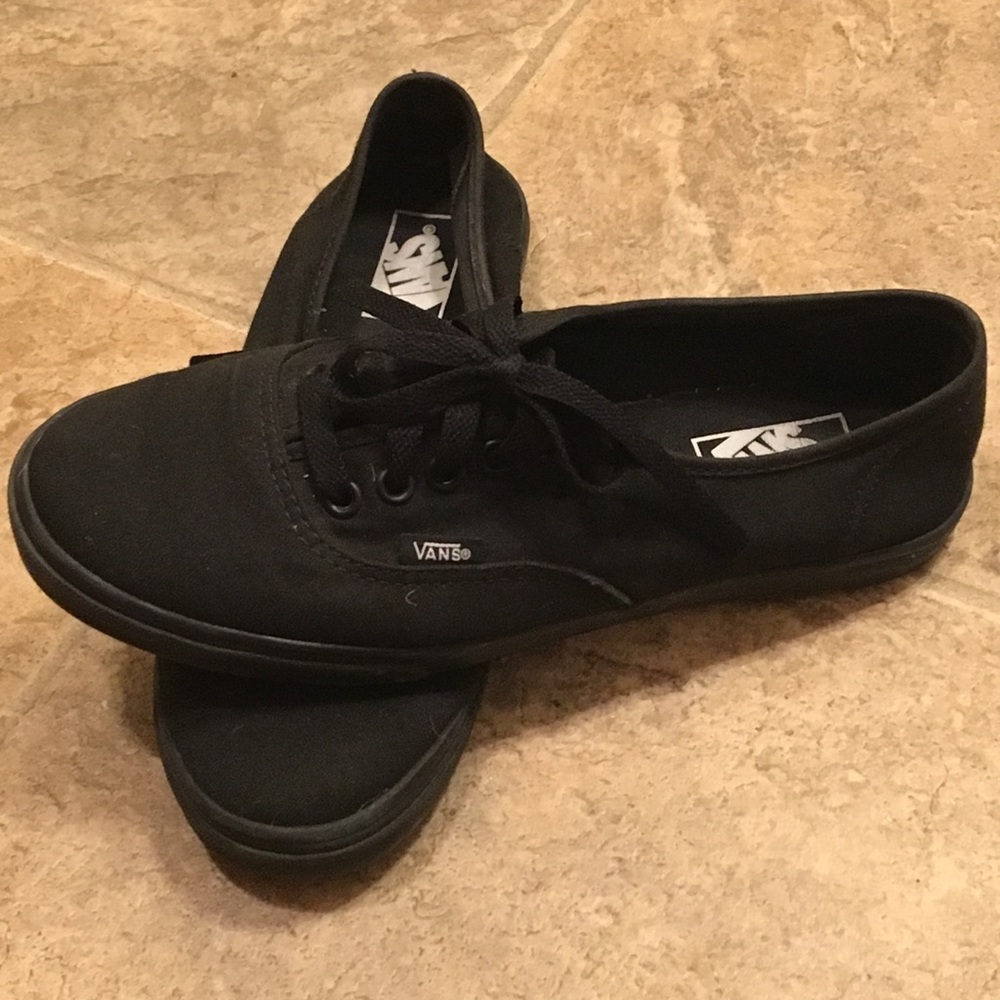 Vans Lo Pro black size 8