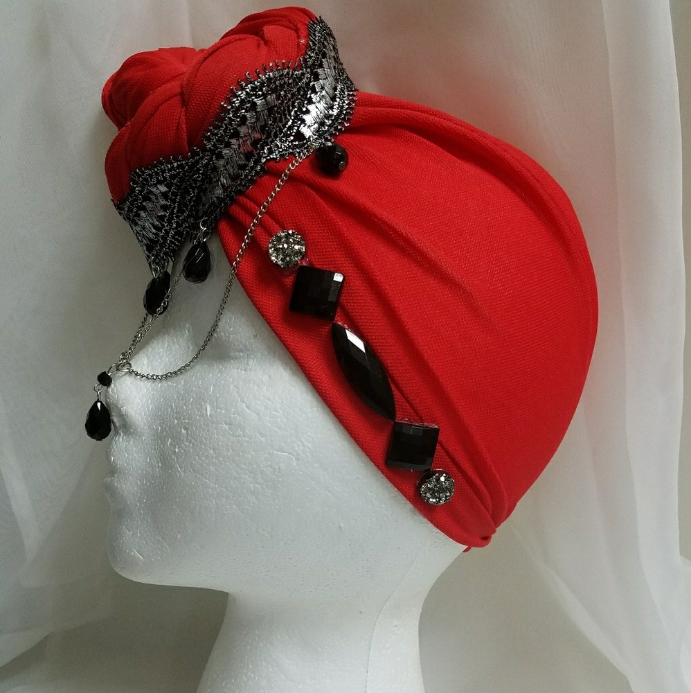 Crown by Ra'dhiya A'set