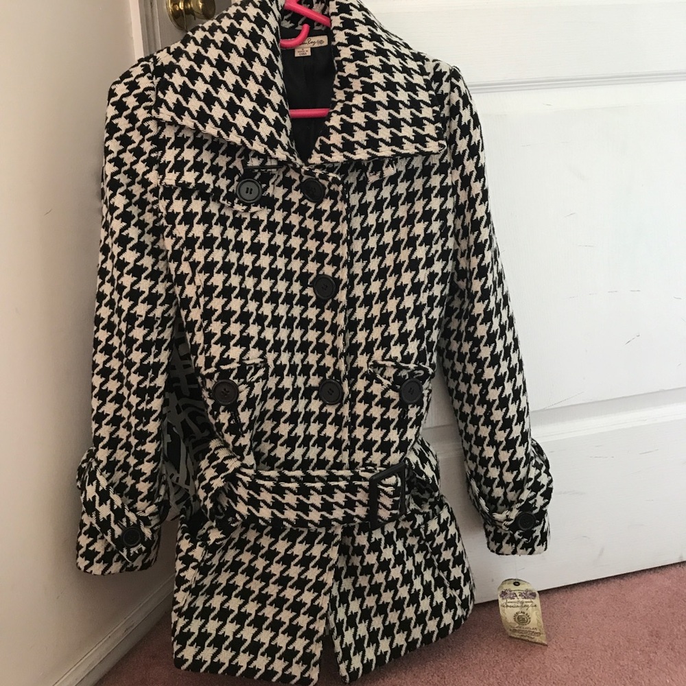 Black and white American Rag peacoat