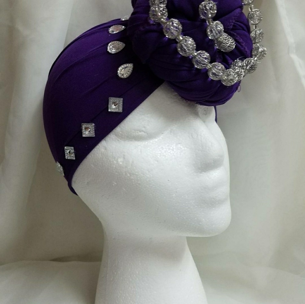 Crown by Ra'dhiya A'set