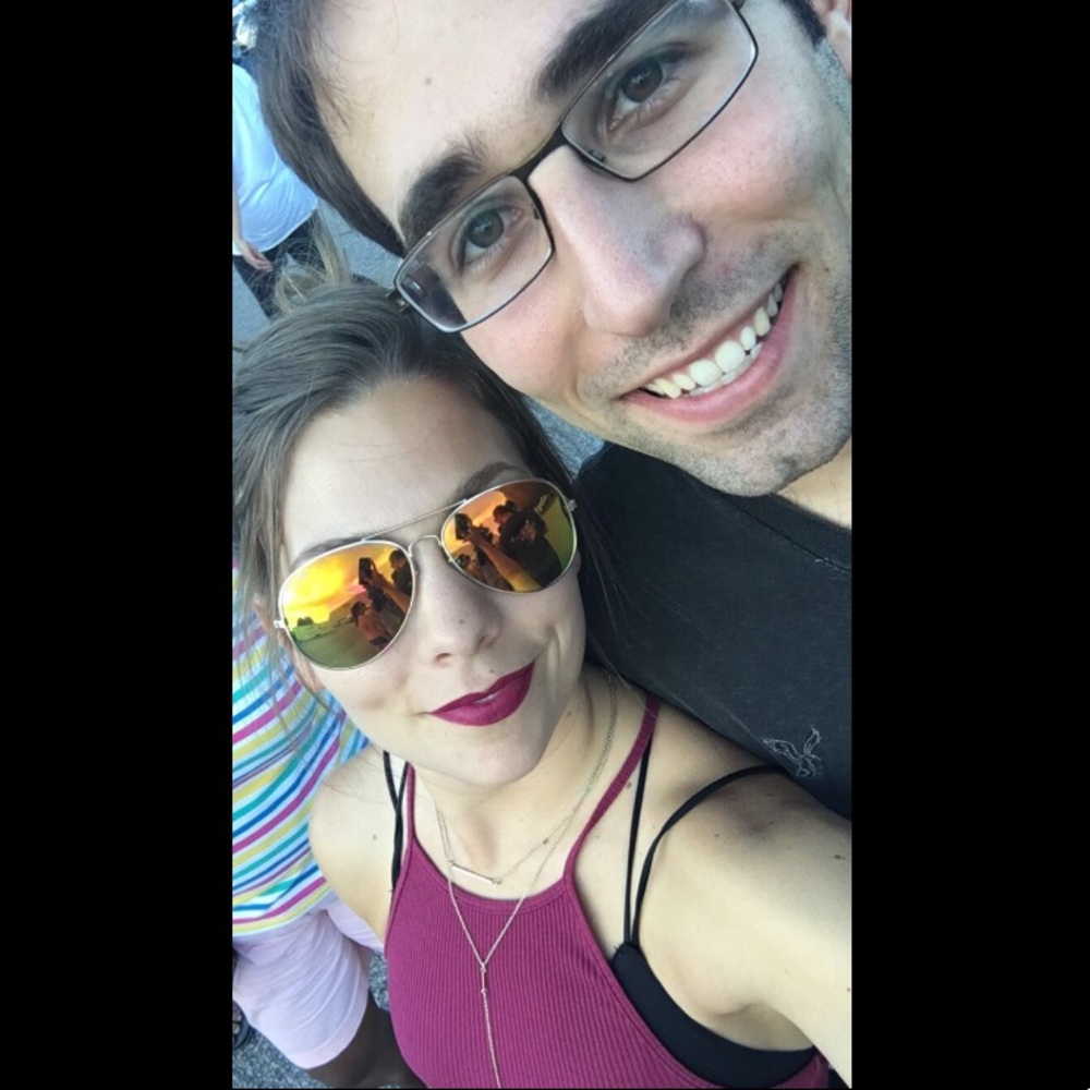 Meet your Posher, Felicia