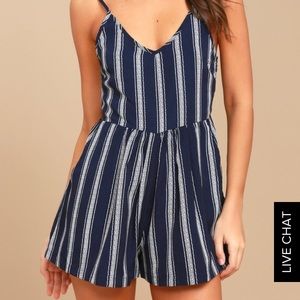 Lulu's navy blue striped romper size small