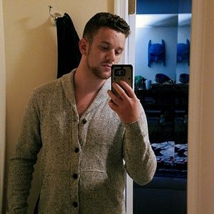 Meet your Posher, Joshua