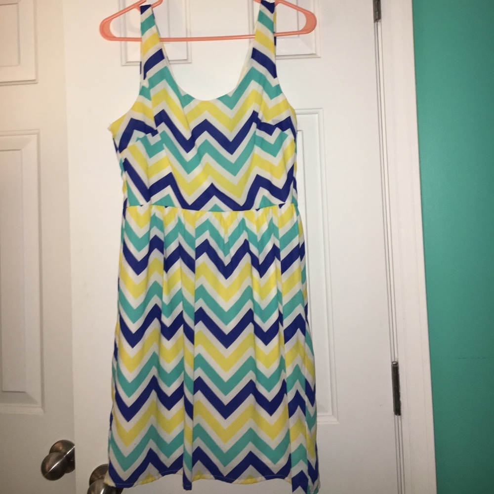 Multi Colored Chevron Dress ⭐️