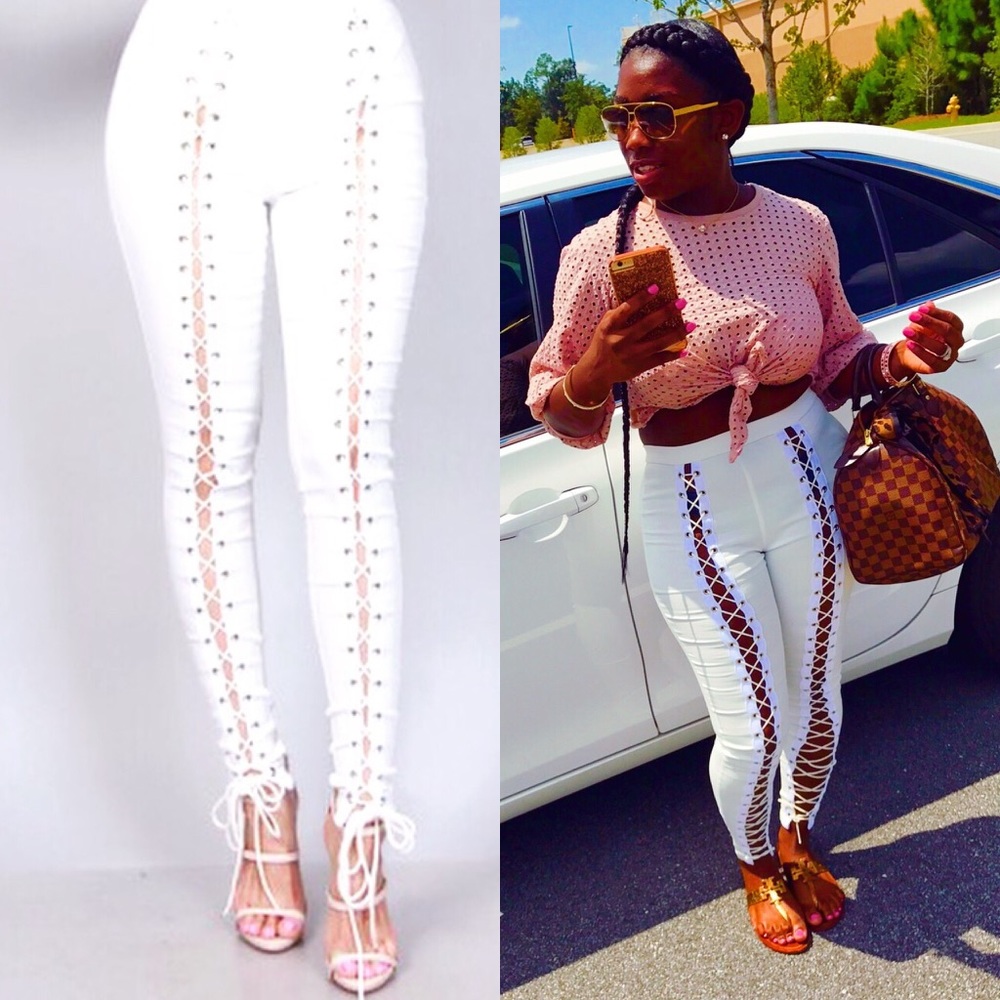 "White on" LACE UP PANTS