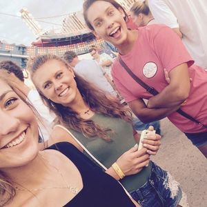 Meet your Posher, Lisa