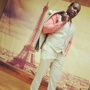 Meet your Posher, Nyson