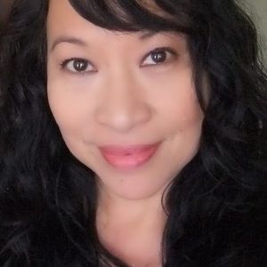 Meet your Posher, Bea