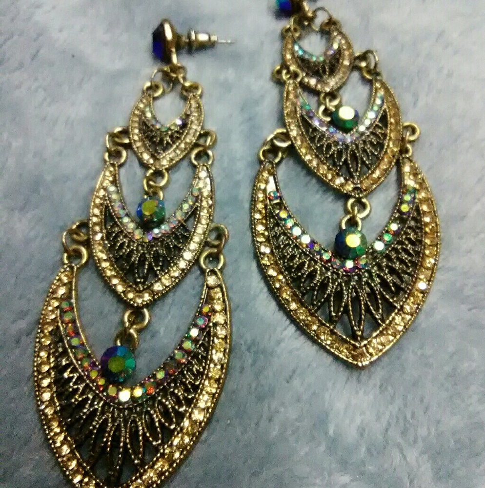 Sparkly statement earrings