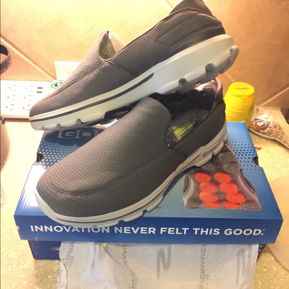 Skechers GO WALK