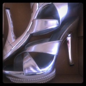 Michael Antonio heels