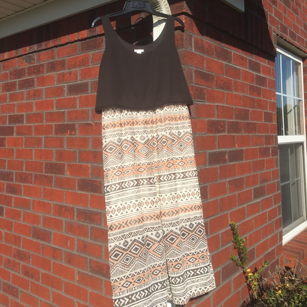 Tribal Print Maxi Dress. Size M