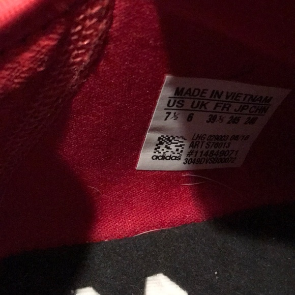 Like new RED NMDs - Picture 4 of 4