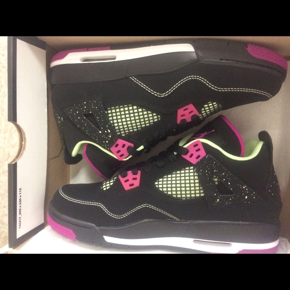 Jordan's 6 Retro 30th GG